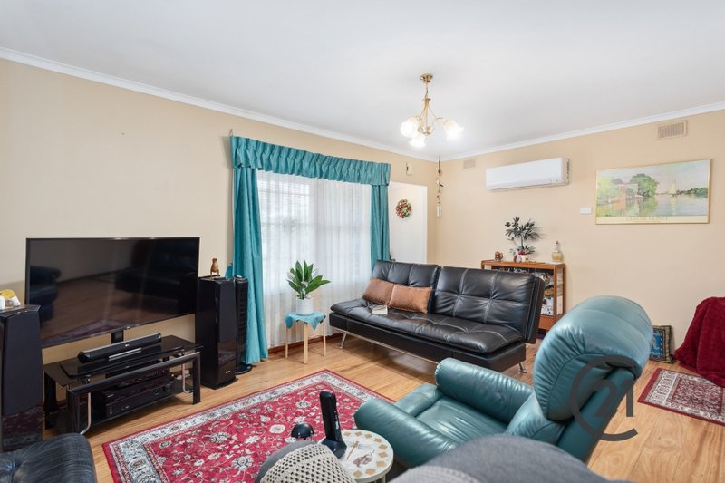 Photo - 2/13 Beachway Avenue, Semaphore Park SA 5019 - Image 4