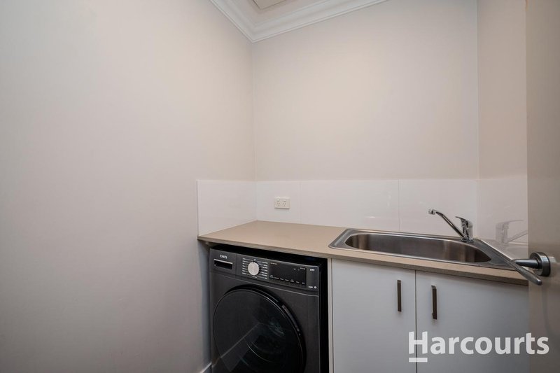 Photo - 2/13 Belcastro Way, Madeley WA 6065 - Image 15