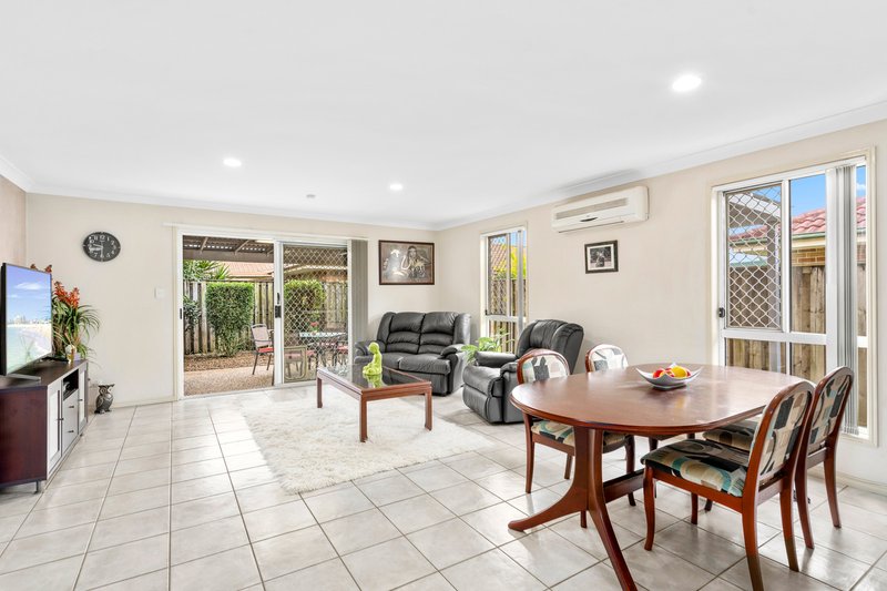 Photo - 2/13 Belrose Boulevard, Varsity Lakes QLD 4227 - Image 3