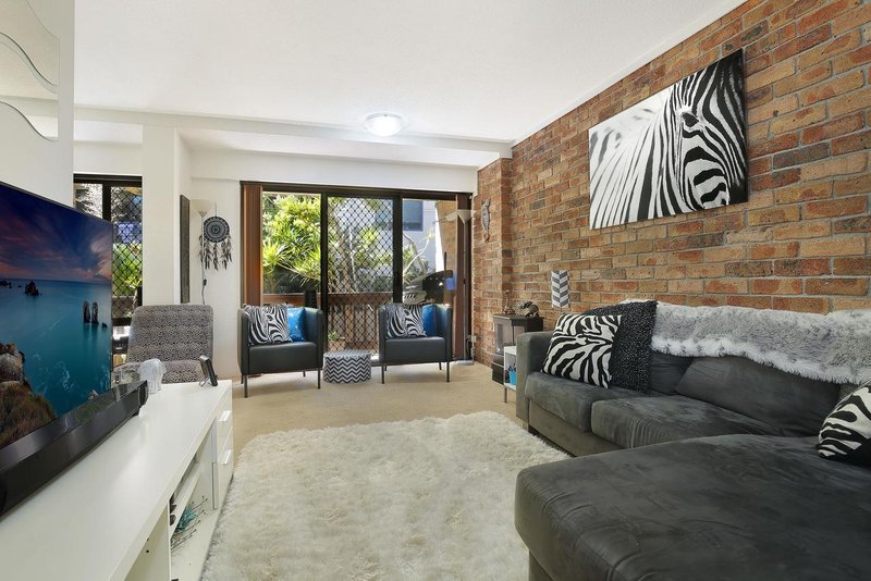 Photo - 2/13 Bode Ave Avenue, North Wollongong NSW 2500 - Image 2