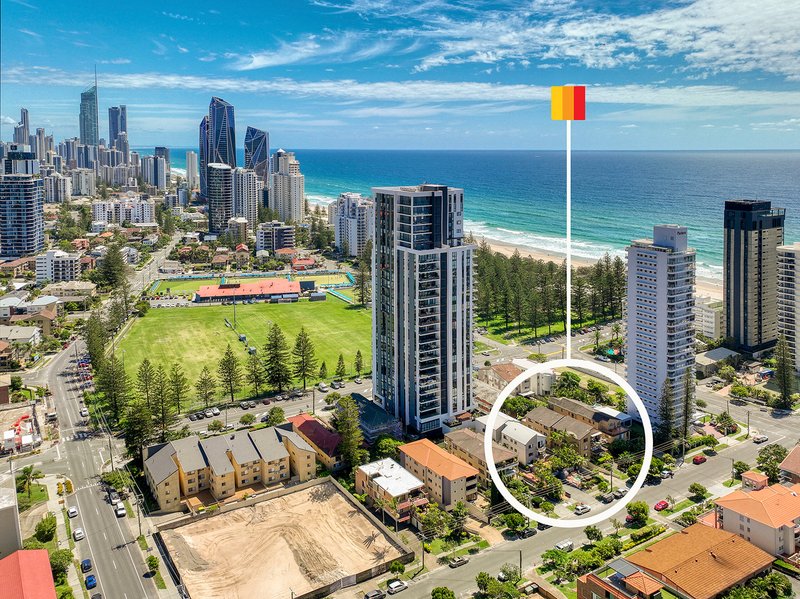 2/13 Britannia Avenue, Broadbeach QLD 4218