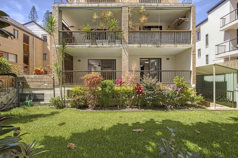 Photo - 2/13 Britannia Avenue, Broadbeach QLD 4218 - Image 3