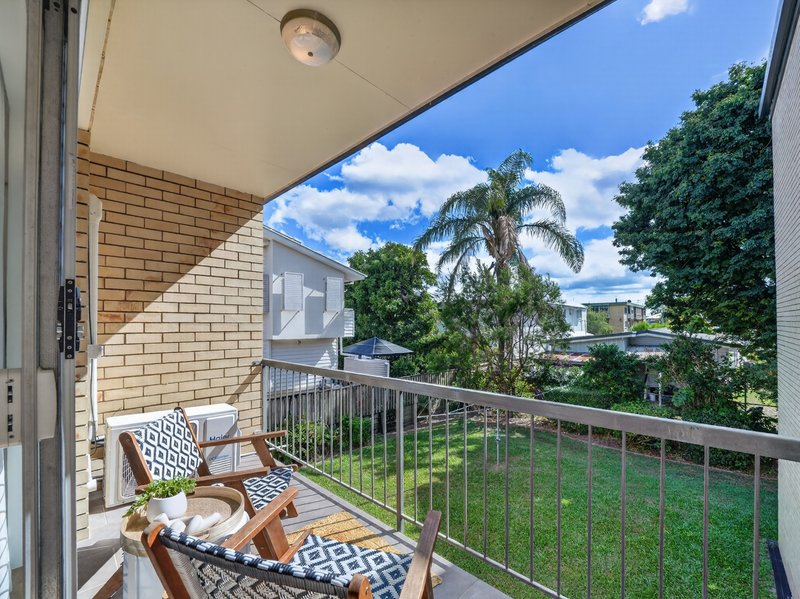 Photo - 2/13 Buckland Road, Nundah QLD 4012 - Image 6
