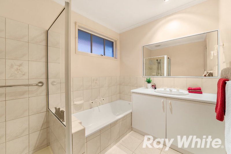 Photo - 2/13 Clifford Street, Glen Waverley VIC 3150 - Image 7