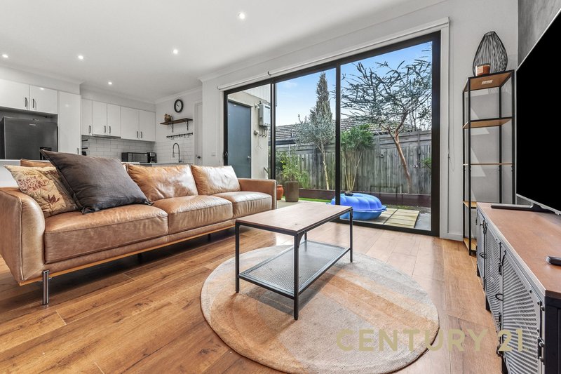 Photo - 2/13 French Street, Noble Park VIC 3174 - Image 3