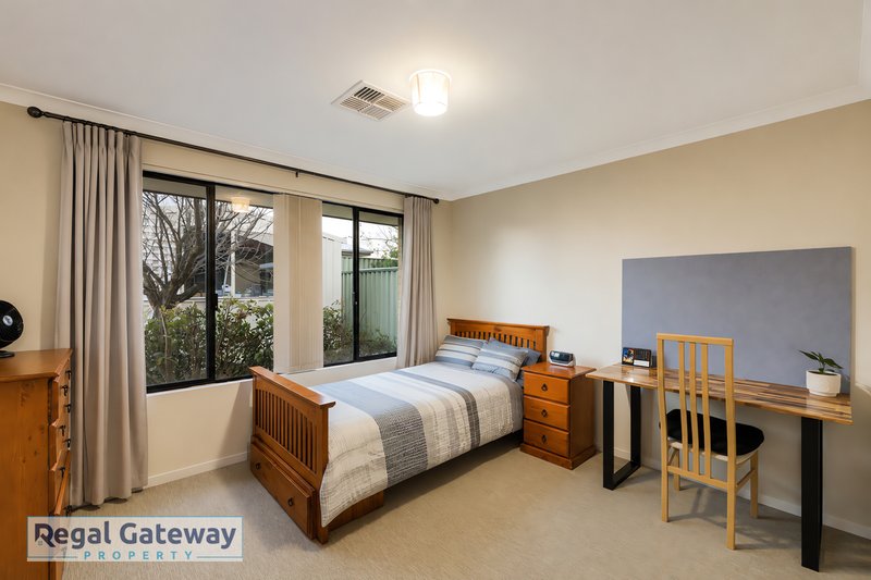 Photo - 213 Gaebler Road, Aubin Grove WA 6164 - Image 15