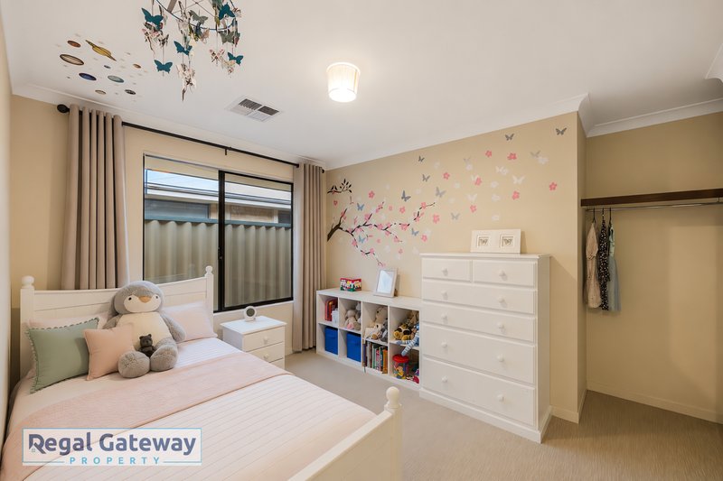 Photo - 213 Gaebler Road, Aubin Grove WA 6164 - Image 16