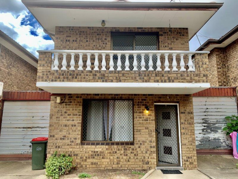 Photo - 2/13 Gilbert Street, Cabramatta NSW 2166 - Image 1