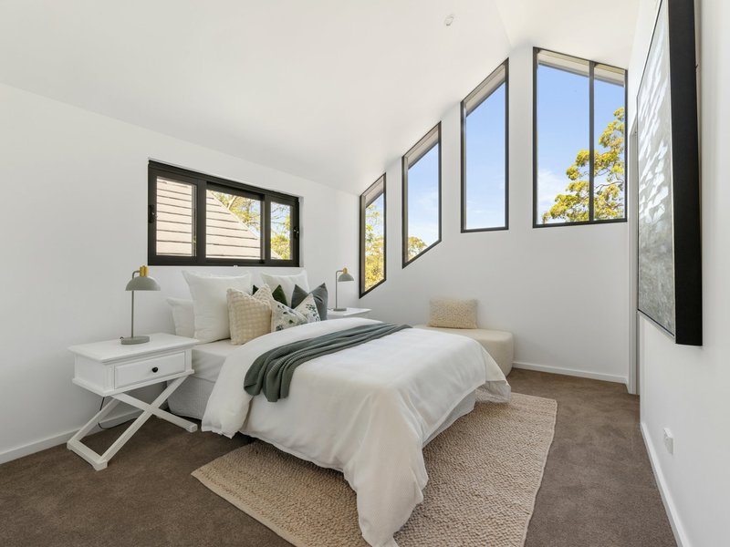 Photo - 2/13 Greville Street, Chatswood NSW 2067 - Image 13