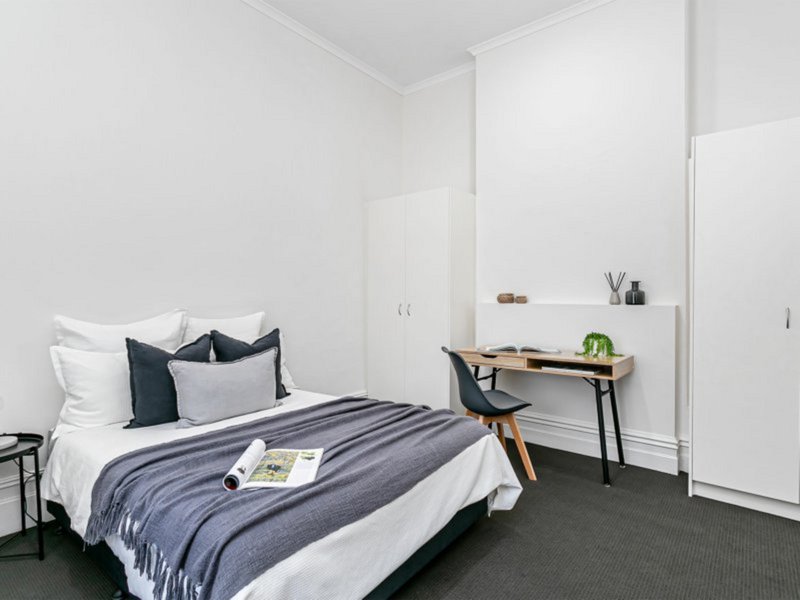 2/13 Hutt Street, Adelaide SA 5000