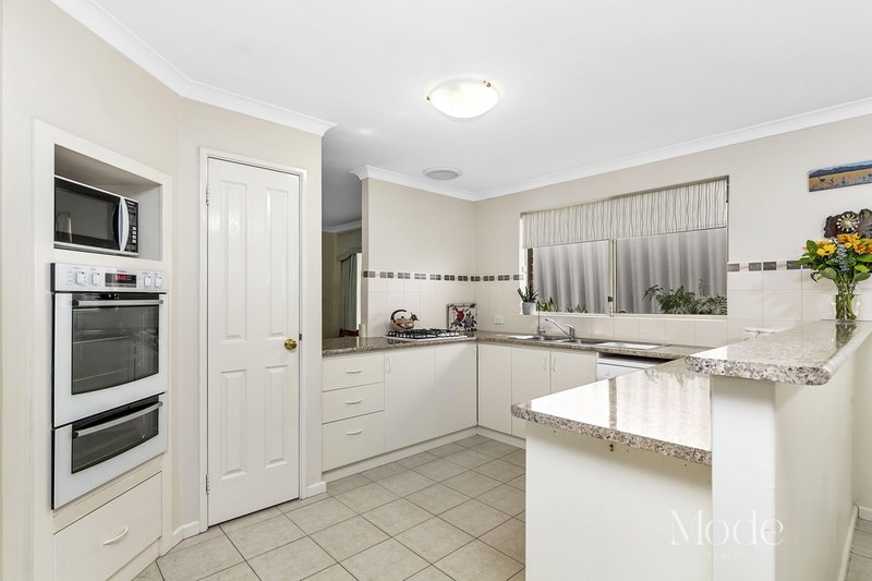 Photo - 2/13 Kitchener Road, Melville WA 6156 - Image 6