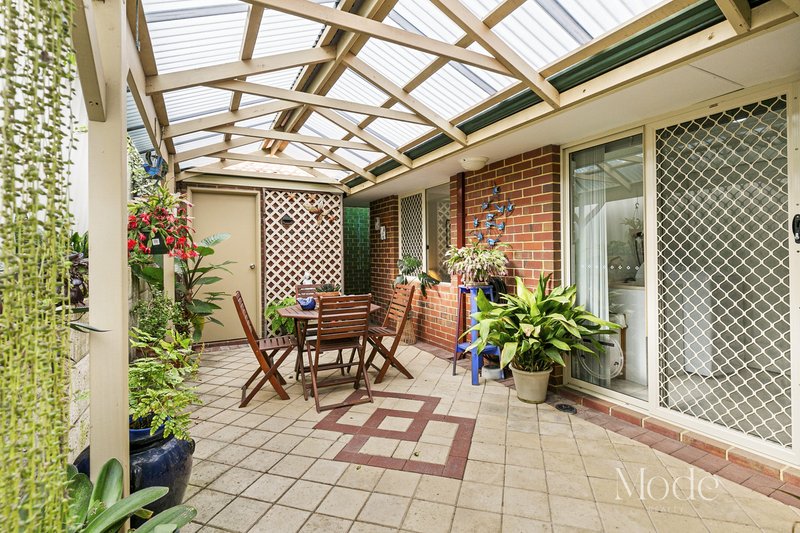 Photo - 2/13 Kitchener Road, Melville WA 6156 - Image 9