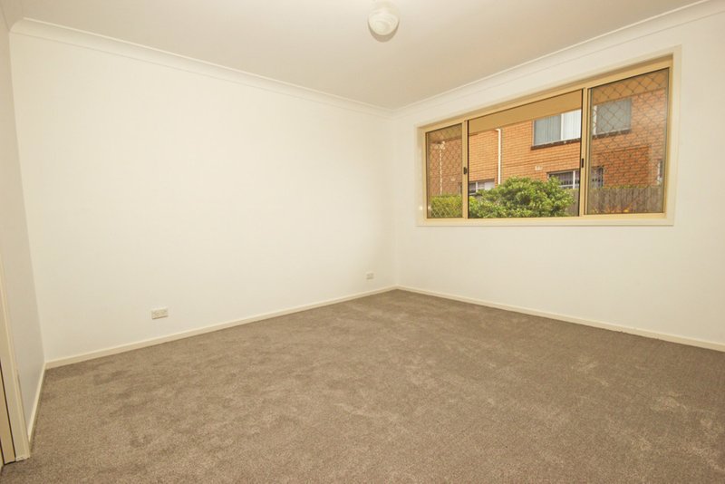 Photo - 2/13 Lake Street, Laurieton NSW 2443 - Image 6