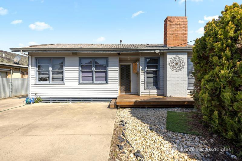 213 Lawrence Street, Wodonga VIC 3690