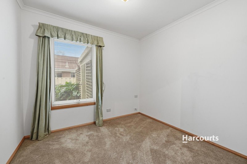 Photo - 2/13 Lovett Street, Ulverstone TAS 7315 - Image 9