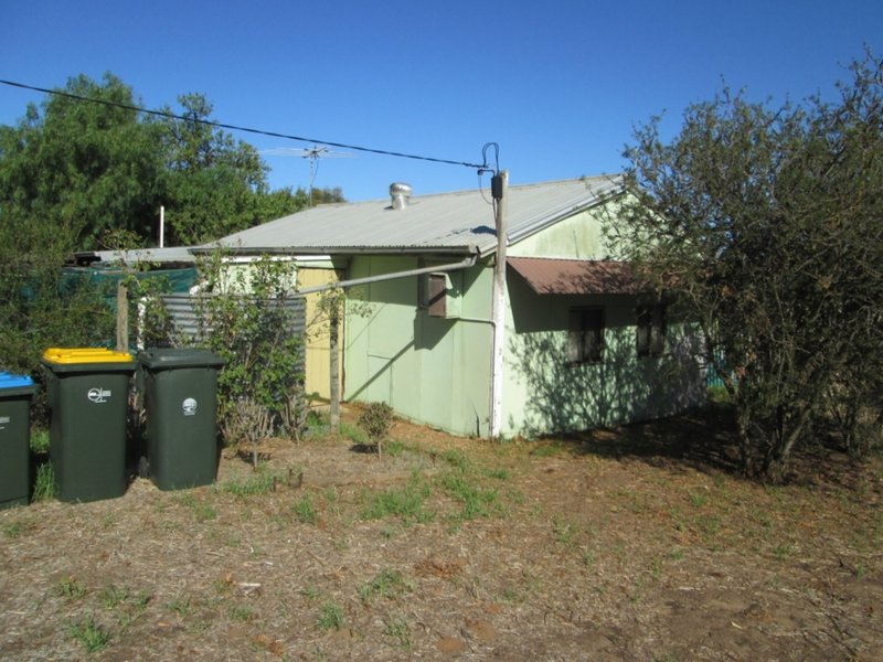 Photo - 213 Mannum Road, Murray Bridge SA 5253 - Image 2