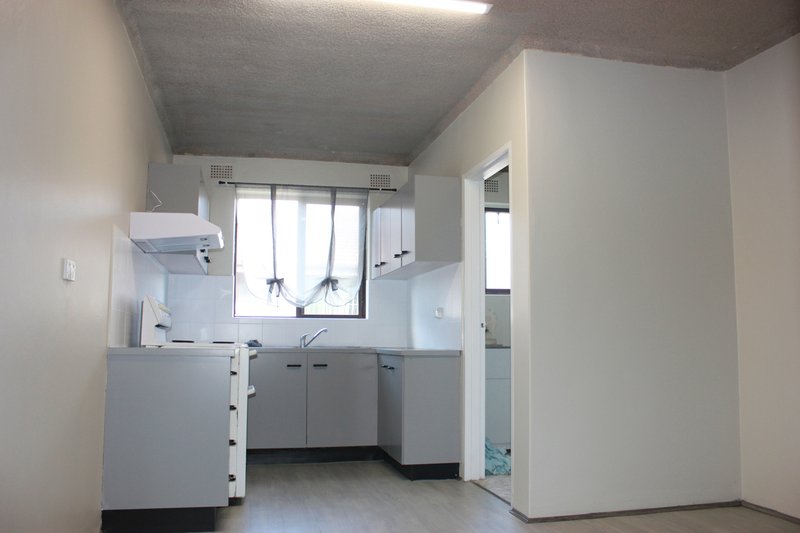 Photo - 2/13 Pevensey Street, Canley Vale NSW 2166 - Image 4