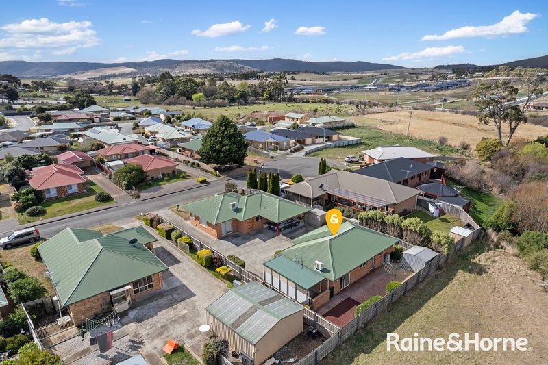 Photo - 2/13 Pollock Place, Sorell TAS 7172 - Image 14