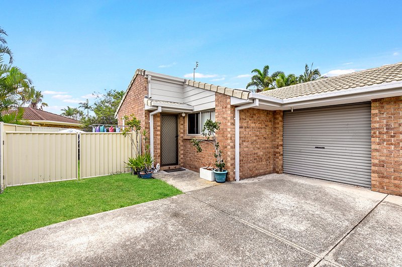 Photo - 2/13 Possum Crescent, Coombabah QLD 4216 - Image 2