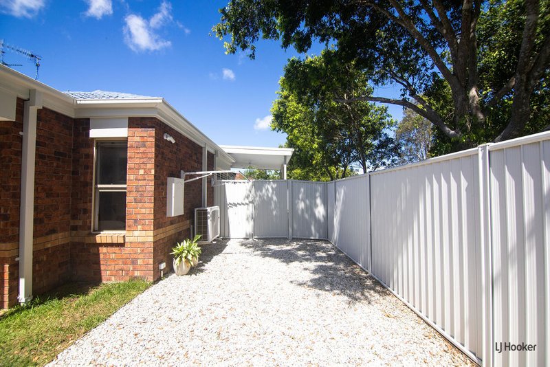 Photo - 2/13 Rosewater Crescent, Tugun QLD 4224 - Image 13