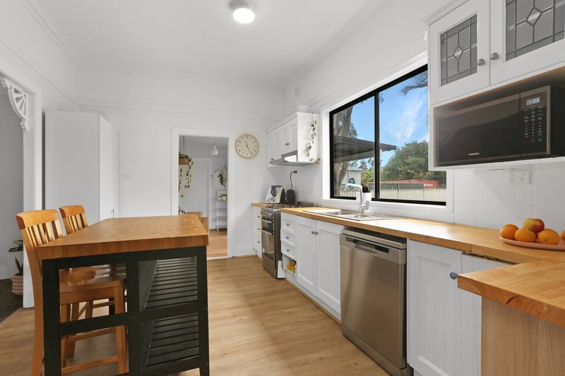 Photo - 213 Rothery Street, Bellambi NSW 2518 - Image 3