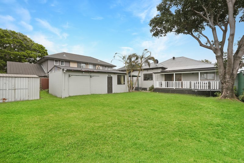 Photo - 213 Rothery Street, Bellambi NSW 2518 - Image 8