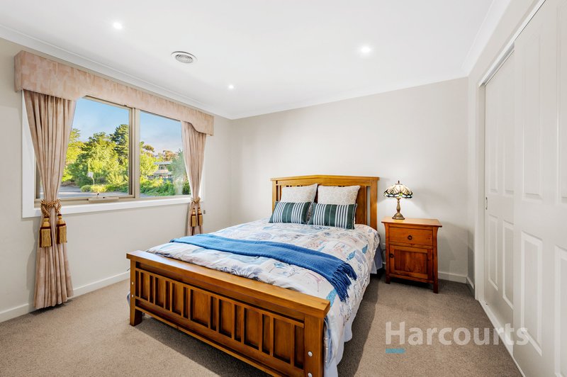 Photo - 2/13 Shetland Drive, Wantirna VIC 3152 - Image 6