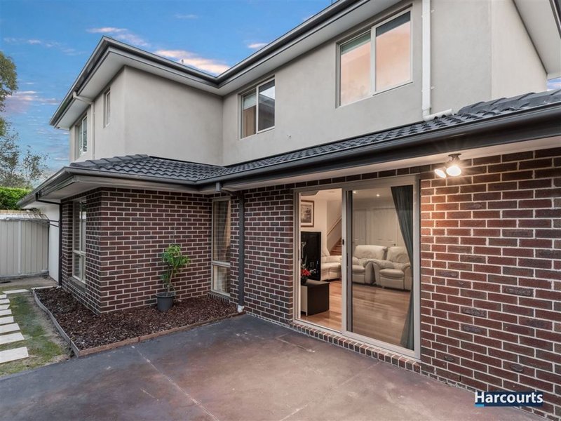 Photo - 2/13 Shetland Drive, Wantirna VIC 3152 - Image 9