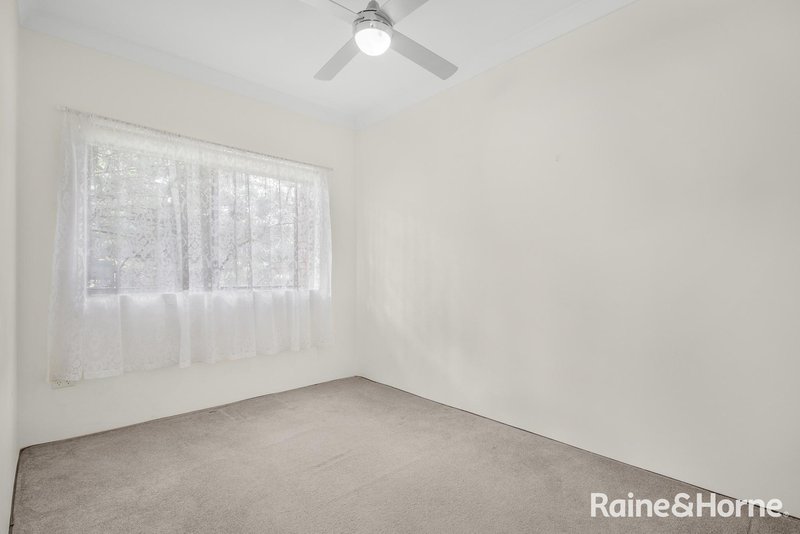 Photo - 2/13 Stewart Street, Parramatta NSW 2150 - Image 4