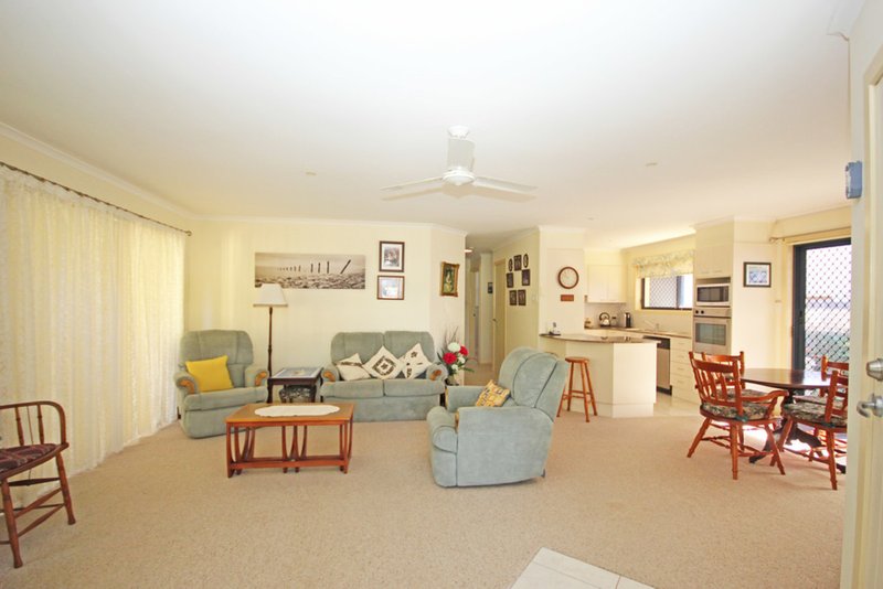 Photo - 2/13 Tunis Street, Laurieton NSW 2443 - Image 2