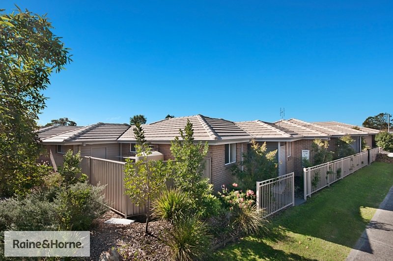 2/130 Blackwall Road, Woy Woy NSW 2256