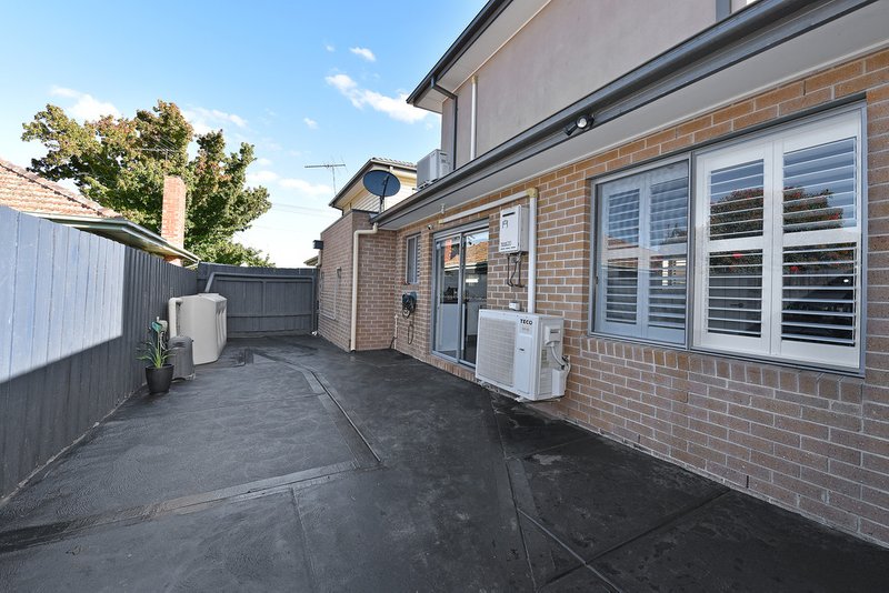 Photo - 2/130 Daley Street, Glenroy VIC 3046 - Image 8