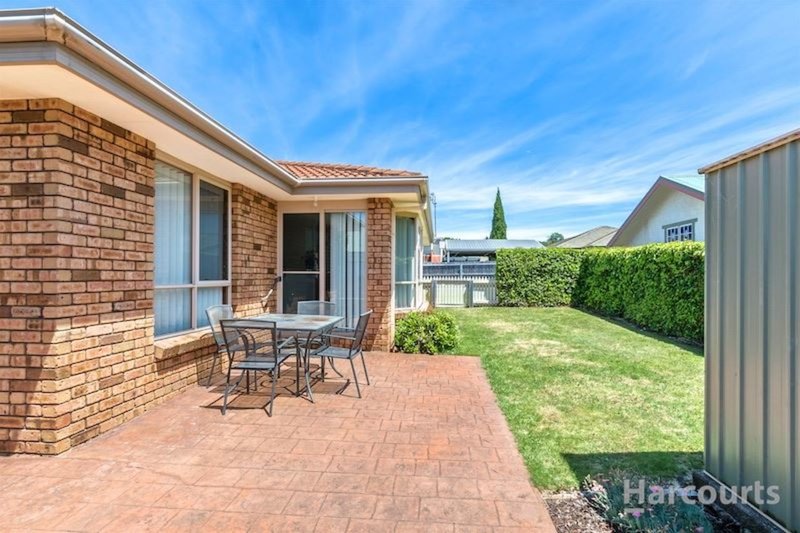 2/130 Steele Street, Devonport TAS 7310