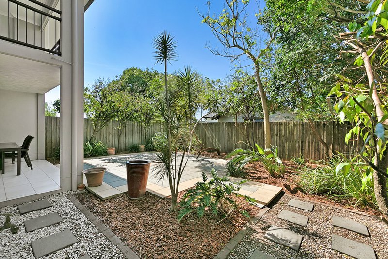 Photo - 2/130 York Street, Nundah QLD 4012 - Image 10