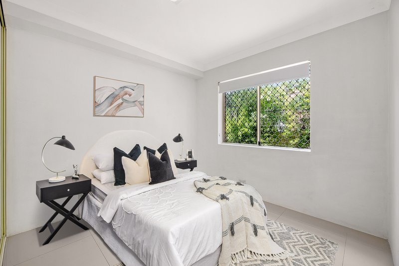 Photo - 2/131-133 Meredith Street, Bankstown NSW 2200 - Image 4