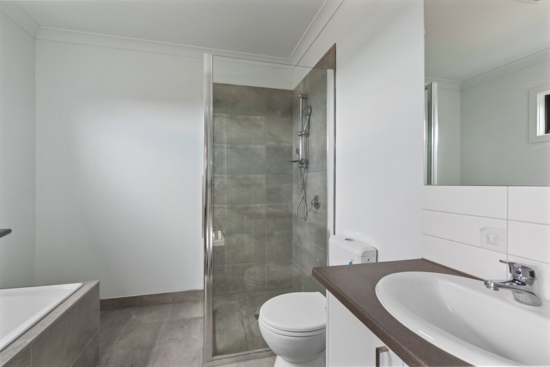 Photo - 2/131 Broadway , Reservoir VIC 3073 - Image 8