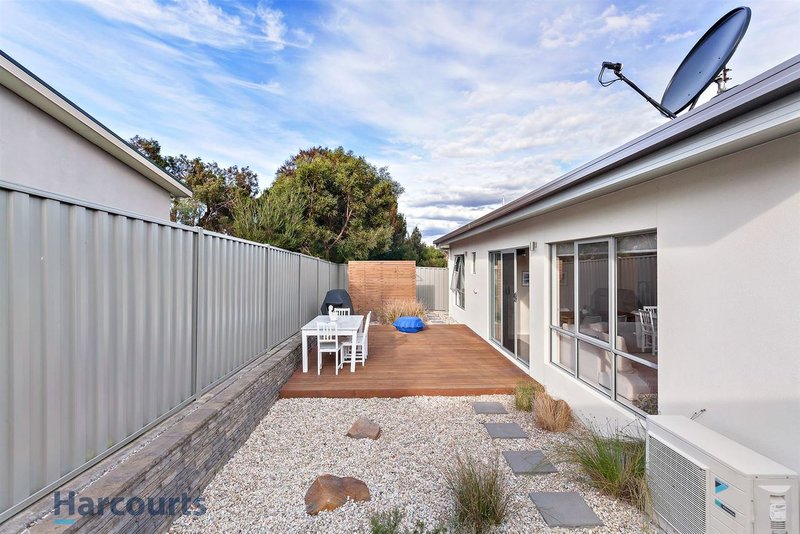 Photo - 2/131 Shearwater Boulevard, Shearwater TAS 7307 - Image 5