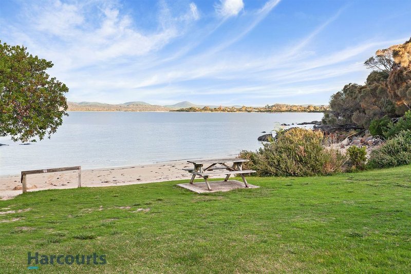 Photo - 2/131 Shearwater Boulevard, Shearwater TAS 7307 - Image 9