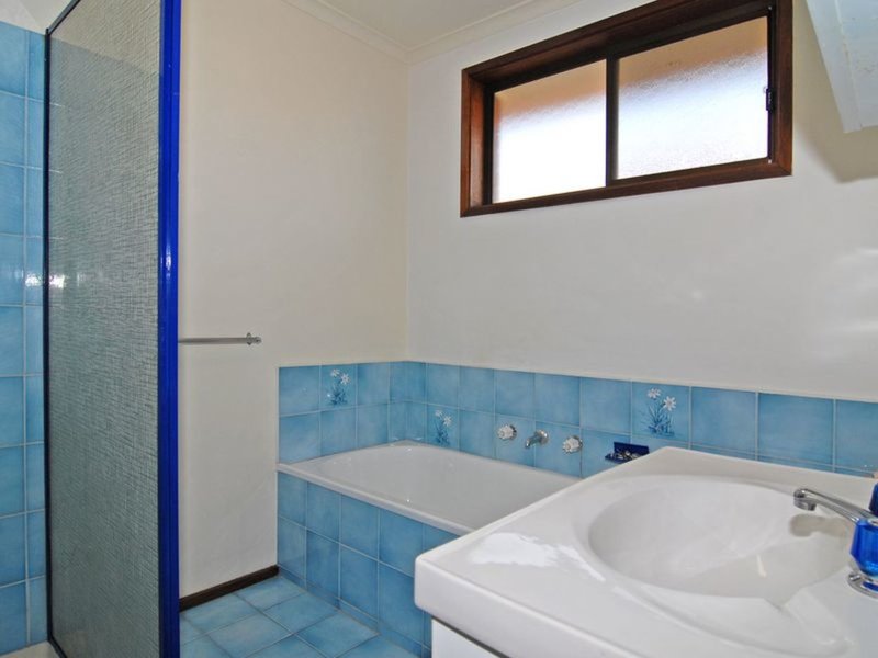 Photo - 2/1318 Murradoc Road, St Leonards VIC 3223 - Image 6