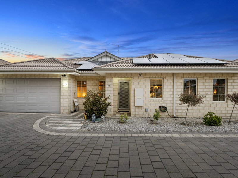 Photo - 2/132 Gerard Street, East Cannington WA 6107 - Image 2