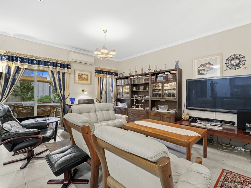 Photo - 2/132 Gerard Street, East Cannington WA 6107 - Image 9