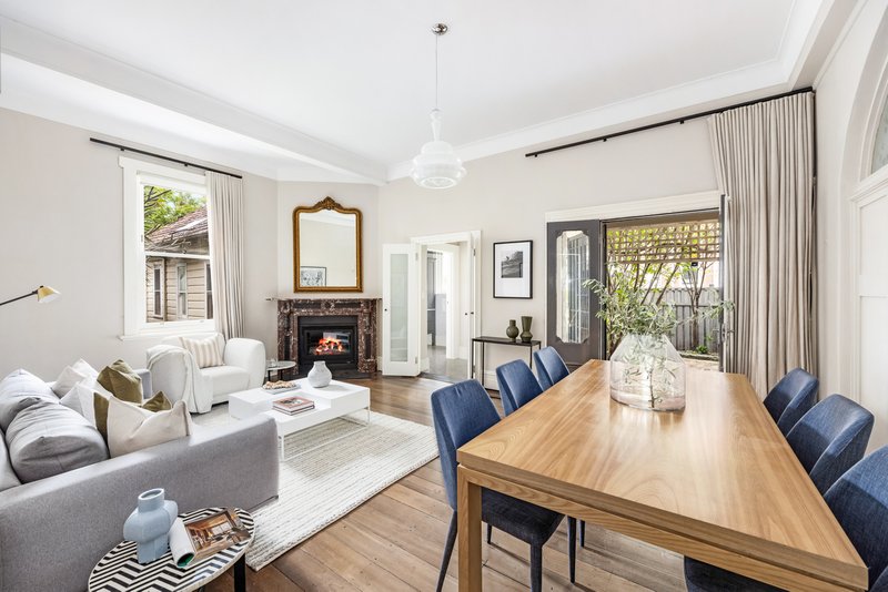 Photo - 2/132 Raglan Street, Mosman NSW 2088 - Image 4