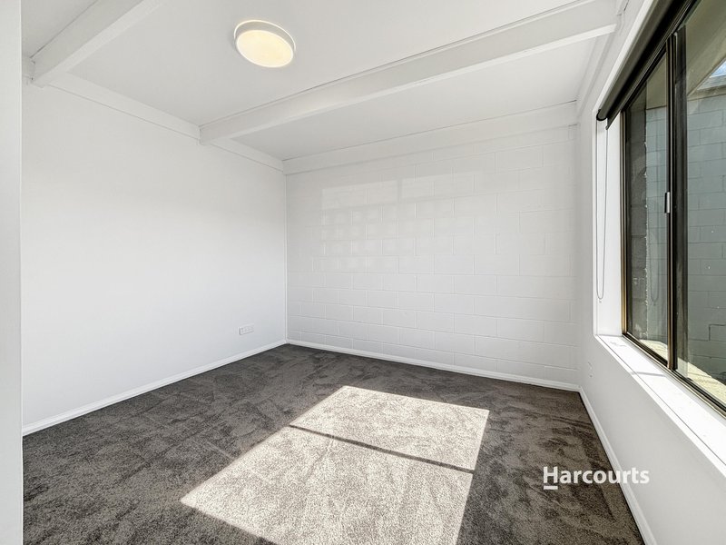 Photo - 2/132 Tarleton Street, East Devonport TAS 7310 - Image 6