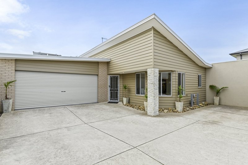 2/1323 Murradoc Road, St Leonards VIC 3223