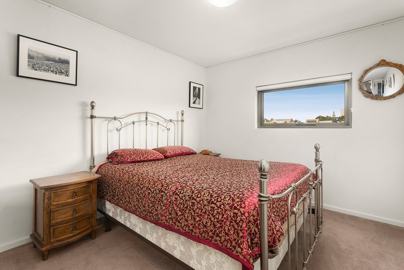 Photo - 213/300 Young Street, Fitzroy VIC 3065 - Image 7