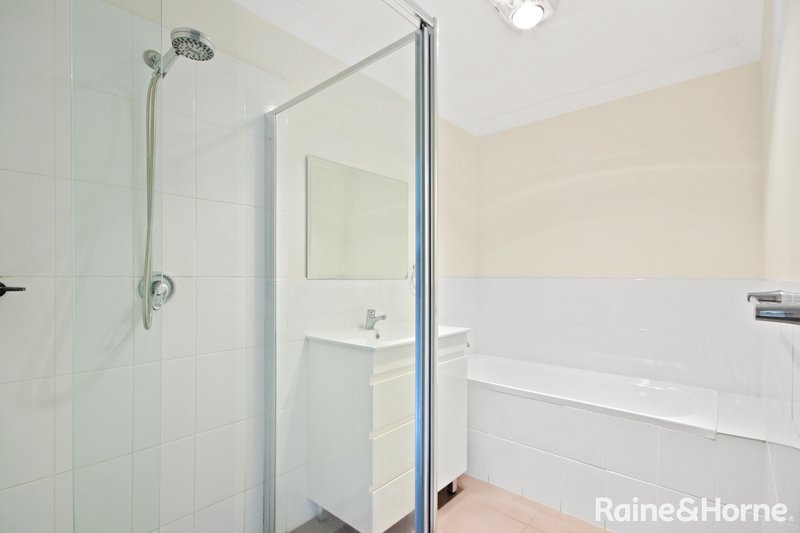 Photo - 2/134 Brisbane Street, St Marys NSW 2760 - Image 9