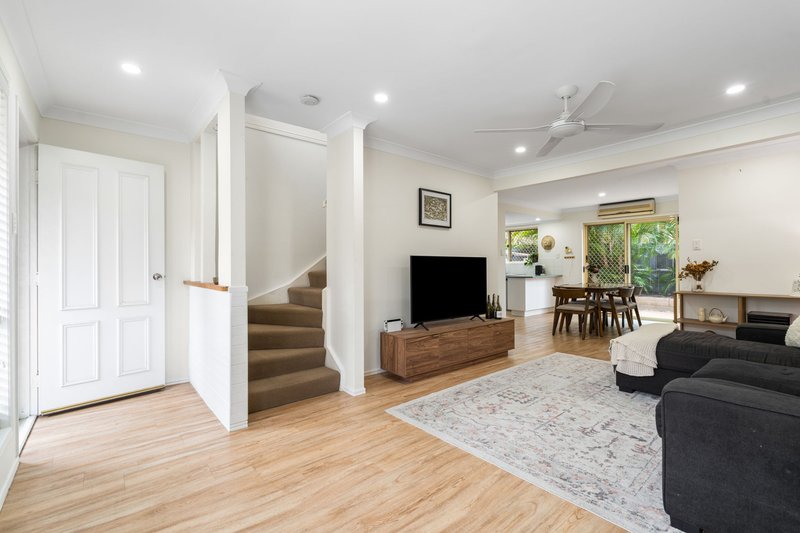 Photo - 2/134 Johnson Road, Hillcrest QLD 4118 - Image 4
