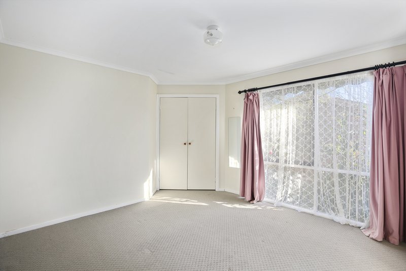 Photo - 2/1355 Healesville Kooweerup Road, Woori Yallock VIC 3139 - Image 6