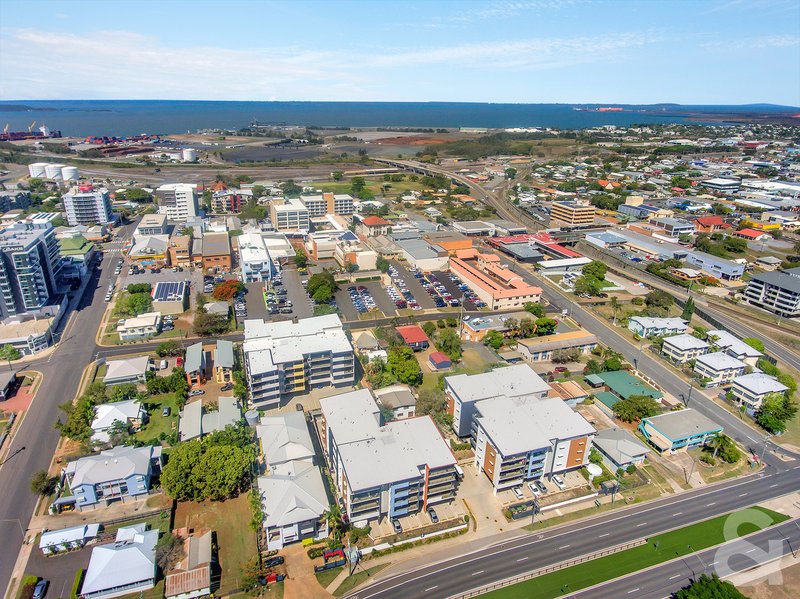 Photo - 213/64 Glenlyon Street, Gladstone Central QLD 4680 - Image 11