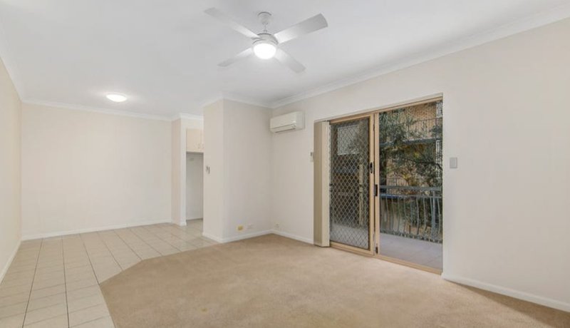 Photo - 2/137 Baines Street, Kangaroo Point QLD 4169 - Image 7